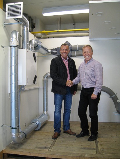 tl_files/SHK/img/presse/2014-10-30 Stiebel Eltron 2.jpg
